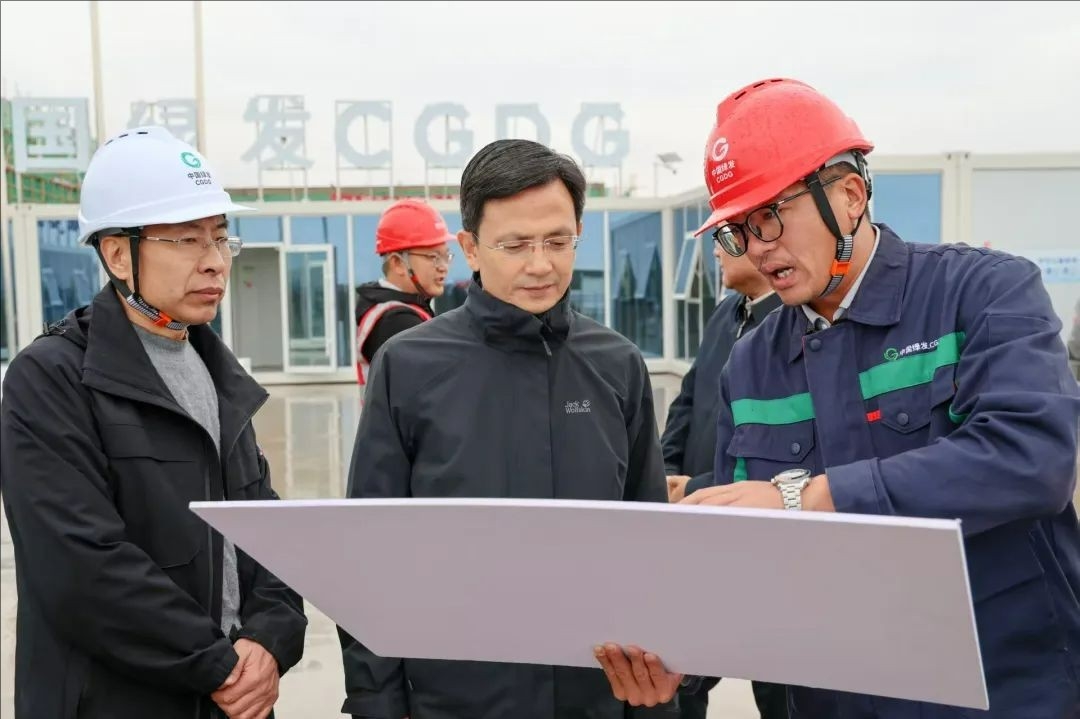 周金星调研新能源新材料项目建设