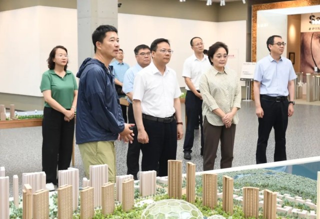 0926275876292768.jpg 0925519870596804.jpg