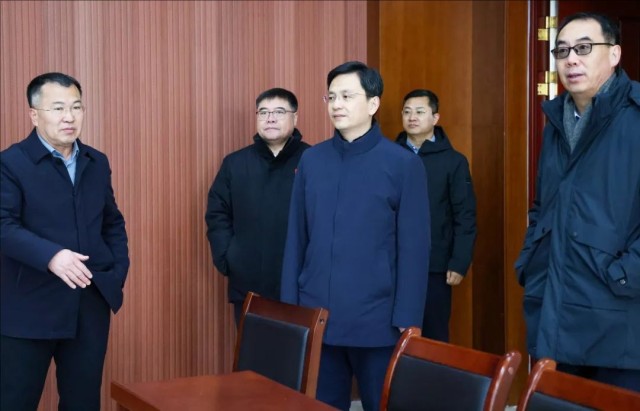 裁剪旋转 (1).jpeg