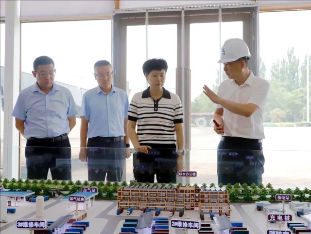 0855076647261339.jpeg 裁剪旋转 (1).jpeg