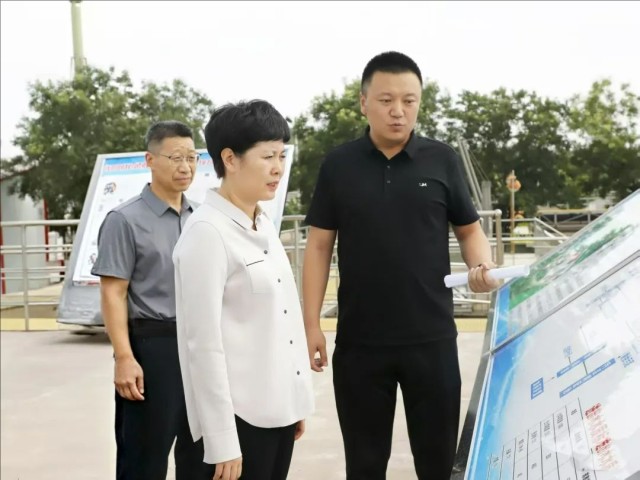 1216591508436254.jpeg 裁剪旋转 (1).jpeg