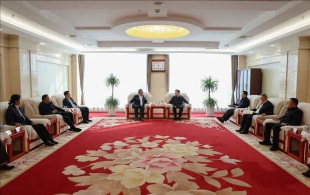 0946585275488127.jpeg 裁剪旋转 (1).jpeg