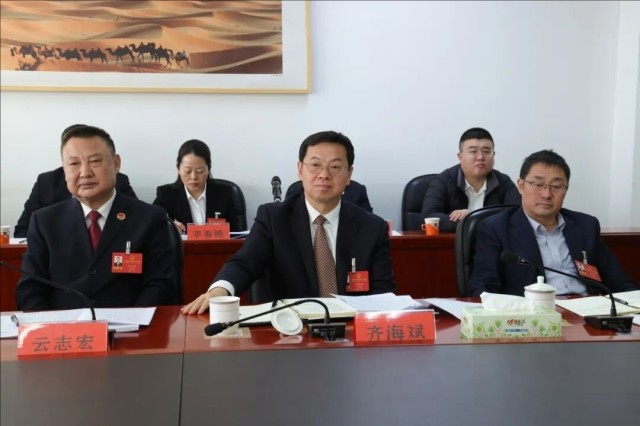 裁剪旋转 (1).jpeg